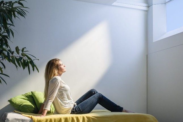 7 симптомов дефицита витамина D, которых многие не замечают | Интересные факты