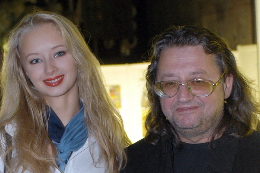 В каких отношениях находятся старшие дети Александра Градского и его вдова?