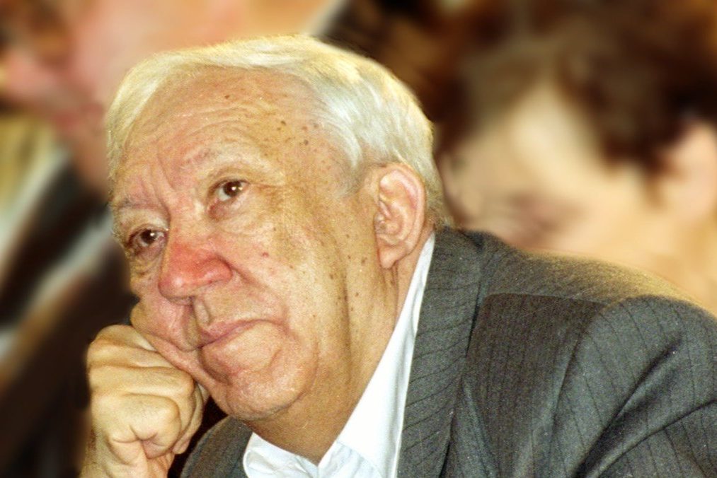 Сын Юрия Никулина: «Вплоть до похорон отца не было слез. Когда сбили собаку, то плакал два дня»