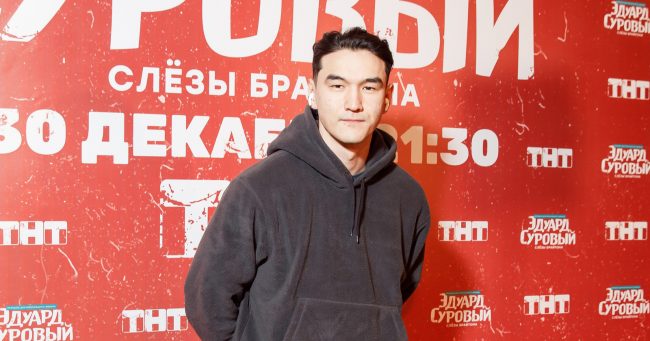 Жена терпит сексистские шутки, а гости «ЧБД» – унижение. В чем перебарщивает Нурлан Сабуров