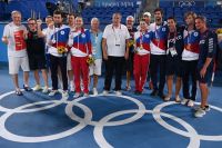 Сборная России по теннису на Играх в Токио завоевала больше всех олимпийских наград. В центре — Шамиль Тарпищев.