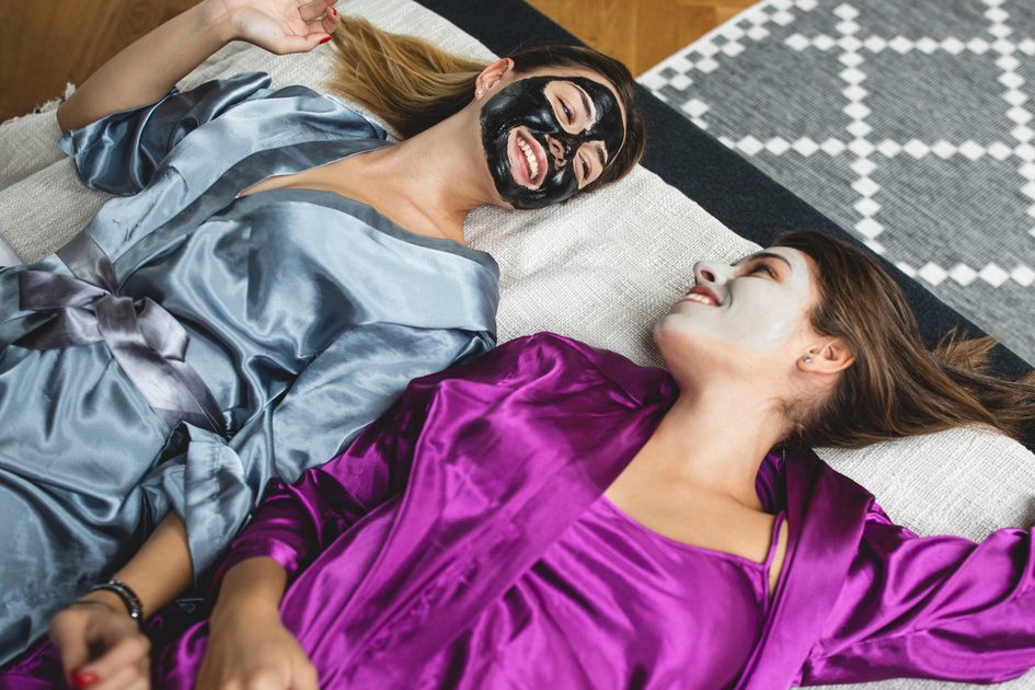 6 экспресс-масок для лица, спасающих кожу после вечеринки