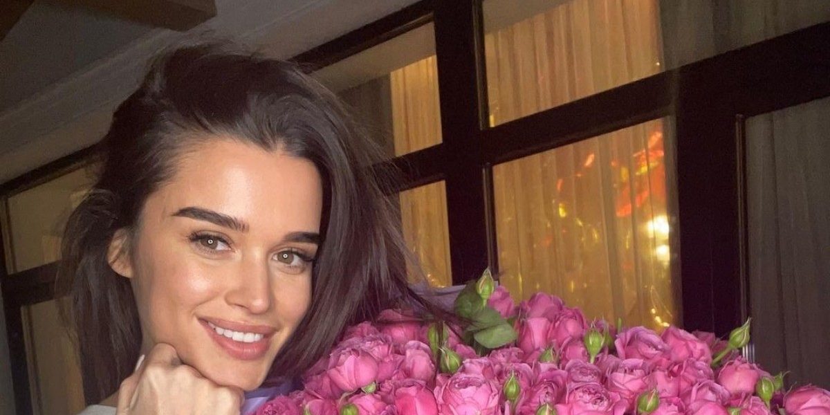 «Билет стоит 450 тысяч!»: Ксения Бородина возмущена условиями перелета до Мальдив