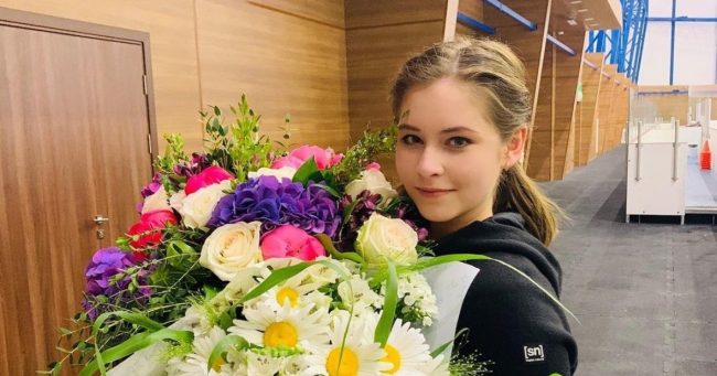 От принцессы глаз не оторвать. Фото повзрослевшей дочери Юлии Липницкой