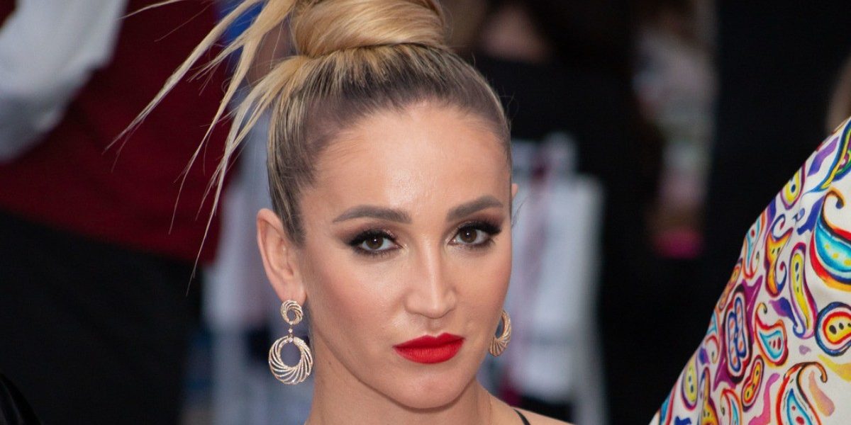 Новый год – старый троллинг. Дмитрий Губерниев подколол Ольгу Бузову из-за давнего конфликта