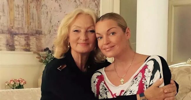Анастасия Волочкова: «Маму я давно простила, но мы с ней чужие люди»