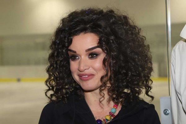 Звездные дамы, содержащие своих мужчин, список, подробности, 2022 :: Шоу-бизнес :: Дни.ру