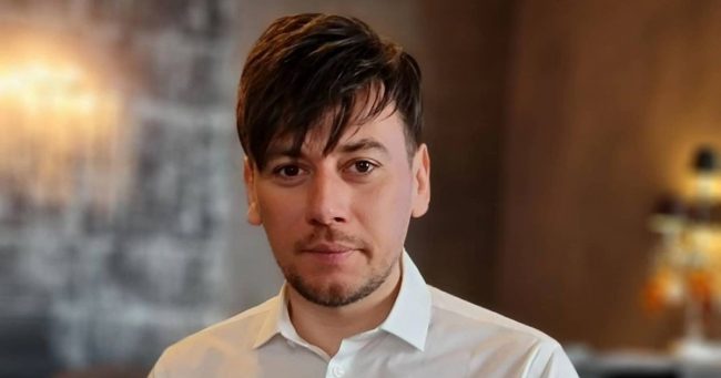 Катя Семенова рассказала, почему развод Алехно с Медведевой пошел певцу на пользу