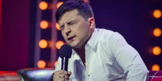 комик Стивен Кольбер высмеял призывающего не паниковать Владимира Зеленского, последние новости, президент, США :: Политика :: Дни.ру