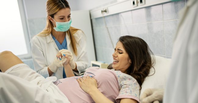 Как выглядит один из самых крупных новорожденных детей в Британии