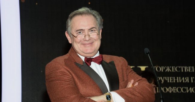 Юрий Стоянов о юморе КВН: «Не люблю, когда человек с одной фишкой стареет на глазах»