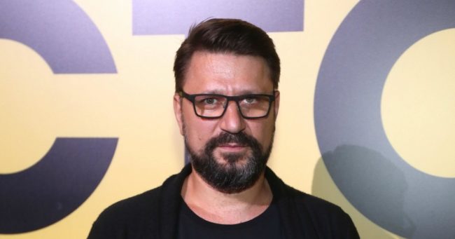 Работа в шахте, алкоголизм родителей и четыре жены. Виктор Логинов до и после Гены Букина