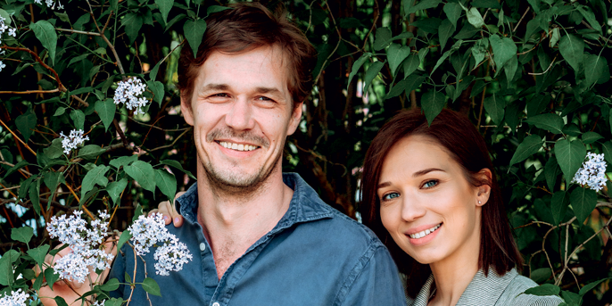 Артем Быстров и Ксения Теплова: «Привыкаем потихоньку к тому, что у нас не один ребенок» — Звезды