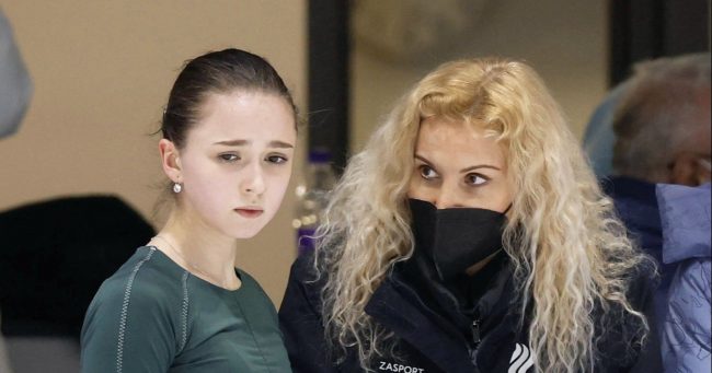 Член МОК о награждении фигуристов, выигравших в команде: «Лучше пока не вручать медали»