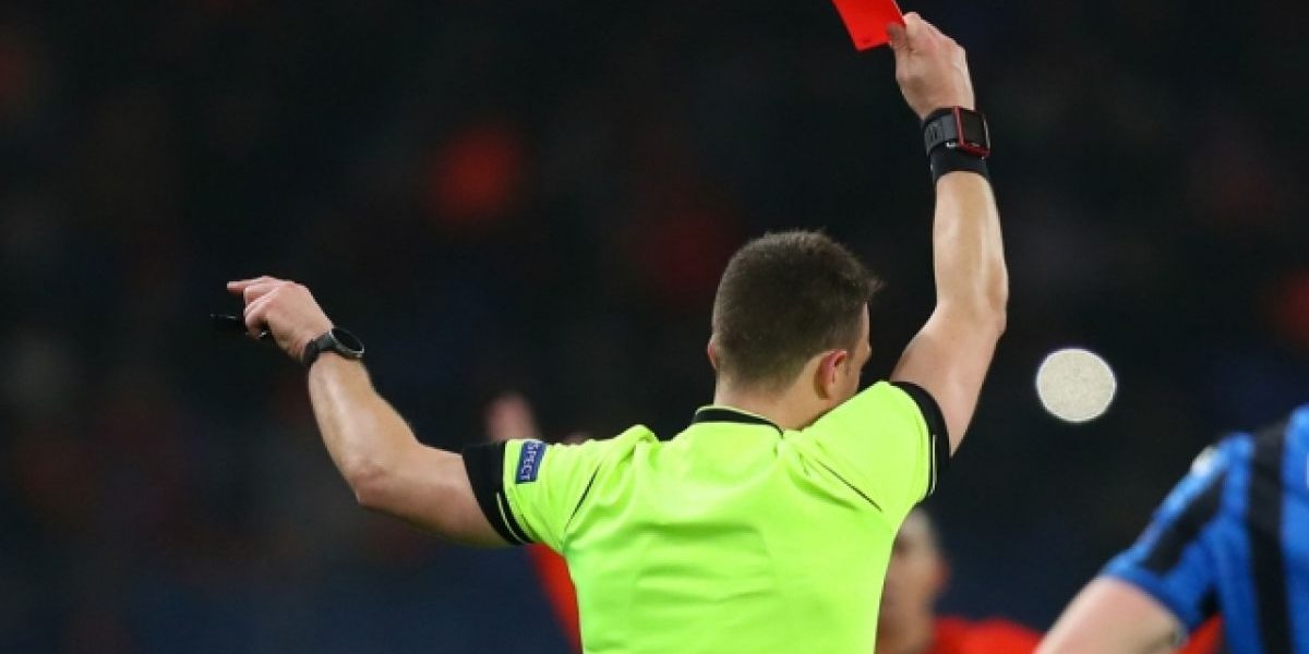 УЕФА вам. Как политика Запада бьёт по спорту | Футбол | Спорт