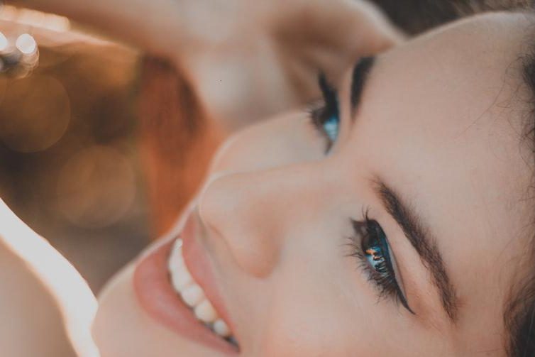 4 способа подтянуть овал лица в домашних условиях — Красота