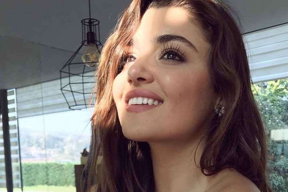 «Таких снимают не из-за таланта»: звезда «Великолепного века» разнесла Ханде Эрчел