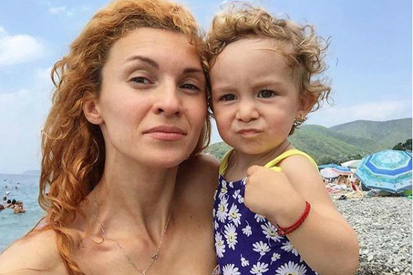 Анастасия утверждала, что Вадим Юрьевич не интересовался внучкой Анастасия утверждала, что Вадим Юрьевич не интересовался внучкой