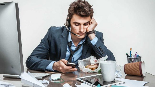 Хотелось бы всех посмотреть: 4 причины, из-за которых знаки Огня все время меняют работу | Факты о знаках зодиака