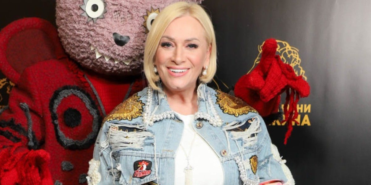 Гулькина в стразах, а Лисовец с маникюром. Премьера «Слуга двух господ. Russian edition»