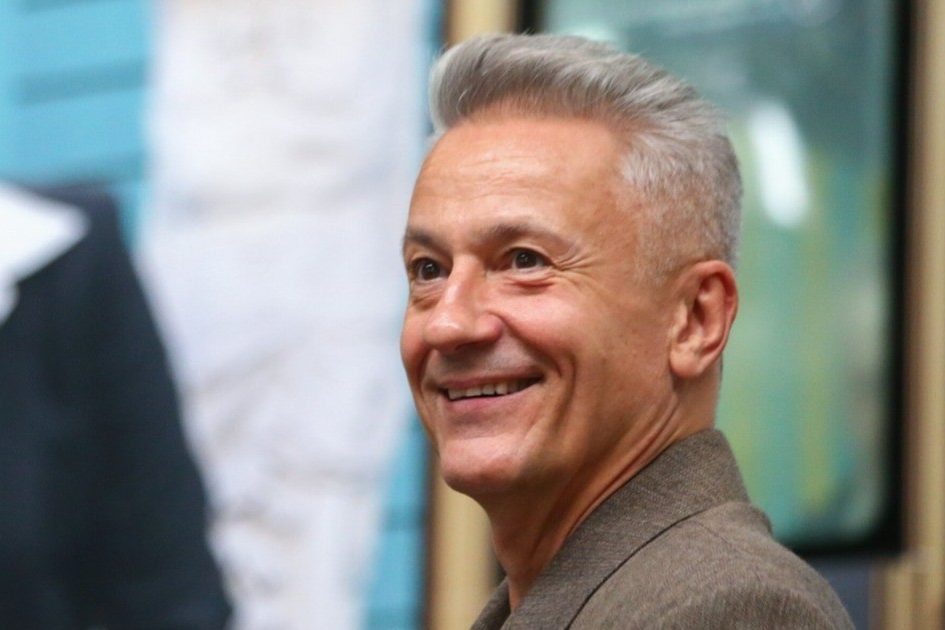 Ваша честь! У Олега Меньшикова в суде пытаются отнять половину элитной квартиры в Москве