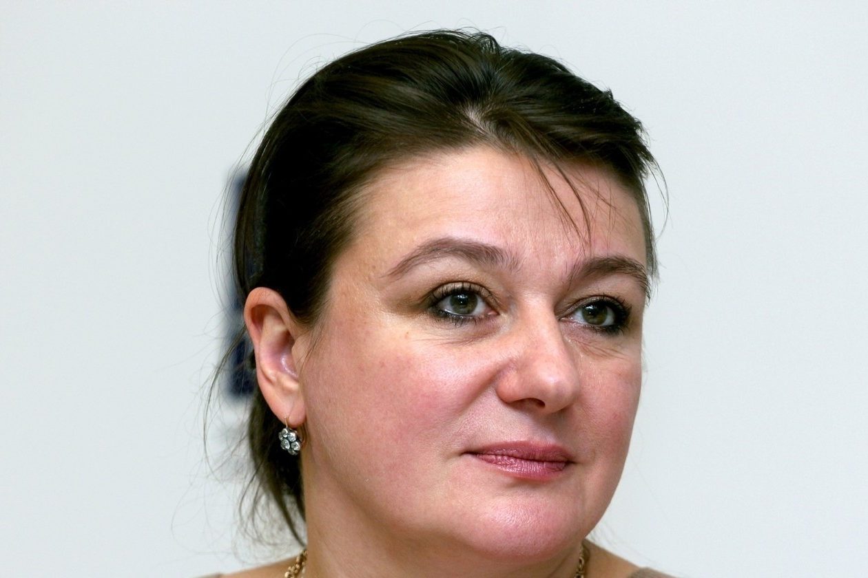 Мельникова: «Я постарела и растолстела. Пластику делать не буду – пусть будет обезьянье лицо»