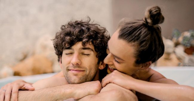 О «самом главном»: 4 мифа о мужском достоинстве, в которые верят женщины — Психология