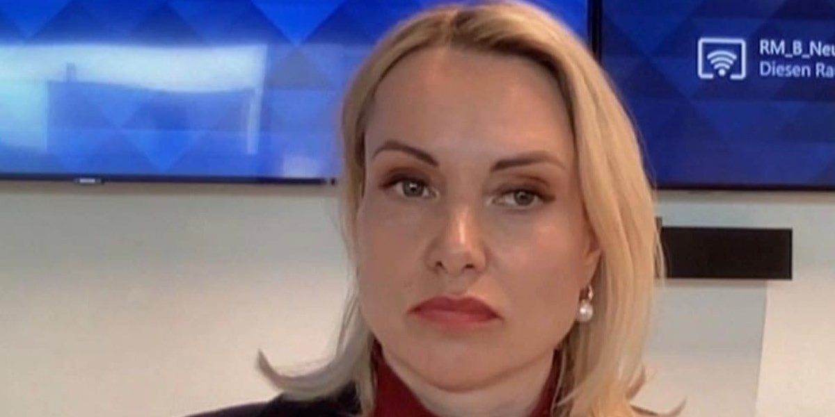 Бывшая редактор Первого канала Марина Овсянникова: «Таких самоубийц, как я, больше не найти»