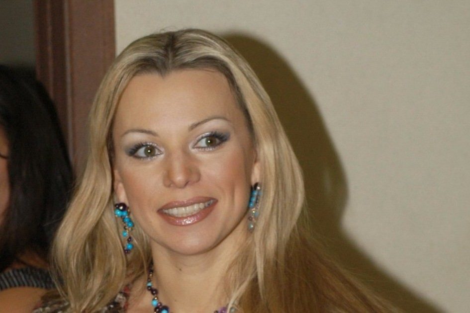 Салтыкова кричит на эксперта «Пусть говорят»: «Какая разница, что у меня произошло с мужьями»