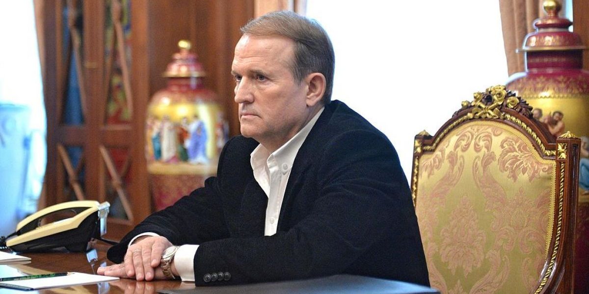 Sunday Express: Киев готов обменять Медведчука на иностранных наемников | В мире | Политика