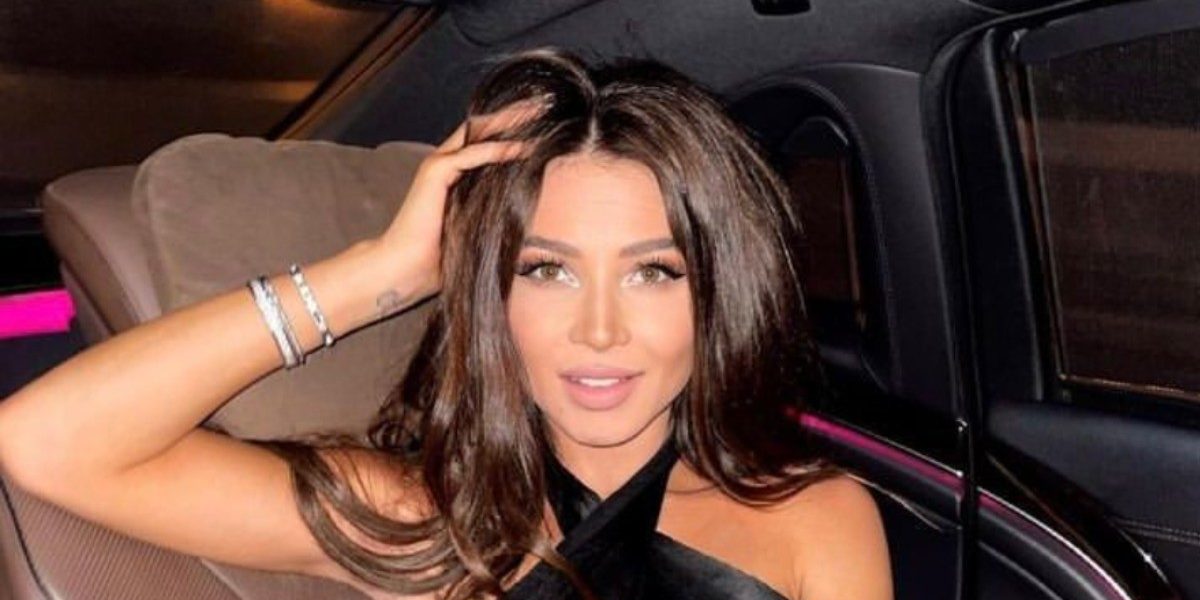 Жители элитного района не оценили акцию инфоцыганки: Лерчек грозит 15 суток