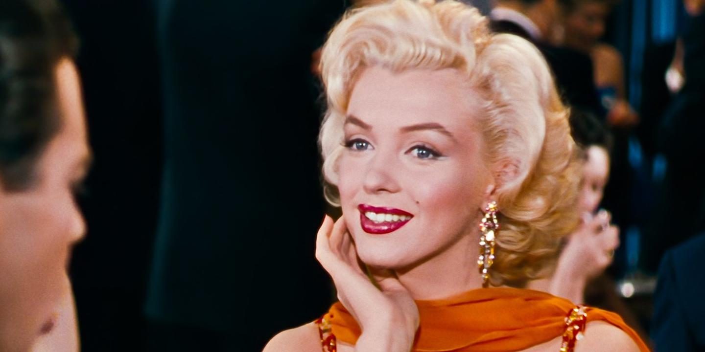 Вазелин на веки, сон голышом и запрет загара: 7 секретов красоты Мэрилин Монро — Звезды