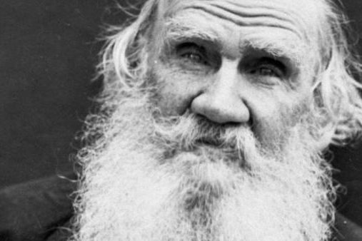 Гоголь любил гоголь-моголь? Любимые блюда культовых писателей — Звезды