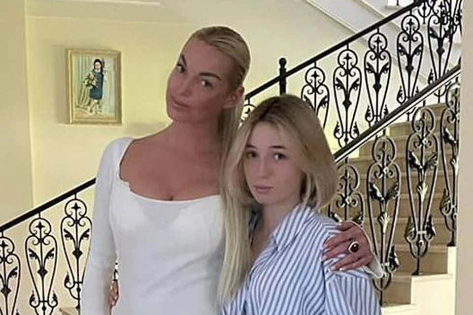 Дочь Анастасии Волочковой превратилась в настоящую красавицу