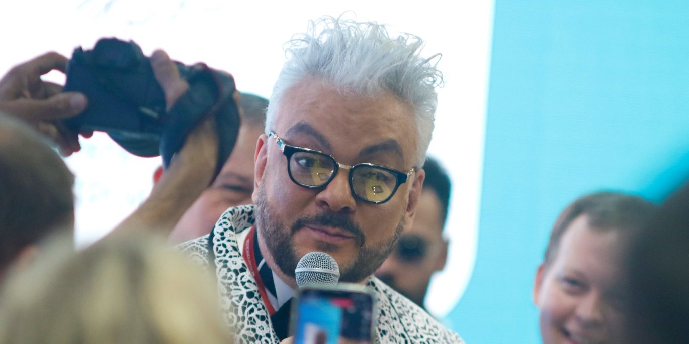 Филипп Киркоров уединился с бородатым красавцем на дне рождения сына, фото, последние новости, 2022 :: Шоу-бизнес :: Дни.ру