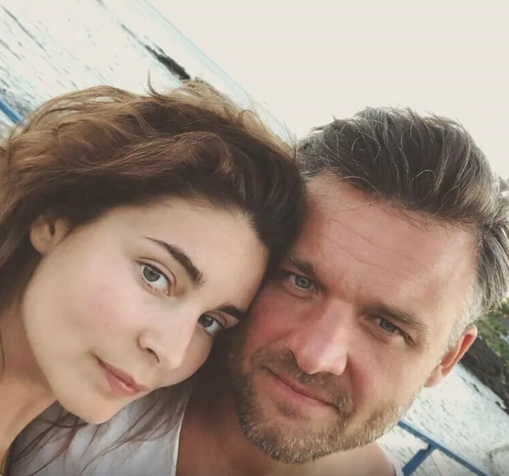 За Замотаева Козакова вышла замуж в августе 2020-го