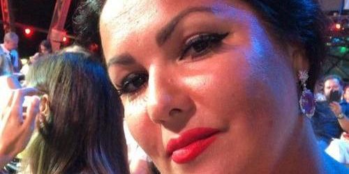 Нетребко в пьяном виде оскорбила подписчиков: «Долбоящеры, ясно вам?» — Звезды