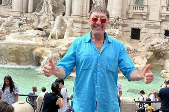 Лепс признался, что не учился петь: «Я много раз срывал голосовые связки» — Звезды