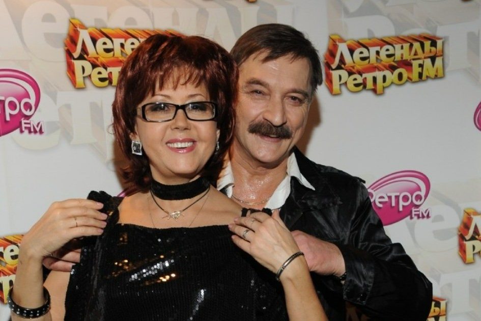 «Очень болеет и никуда не ездит»: подруги спасают вдову Александра Тихановича