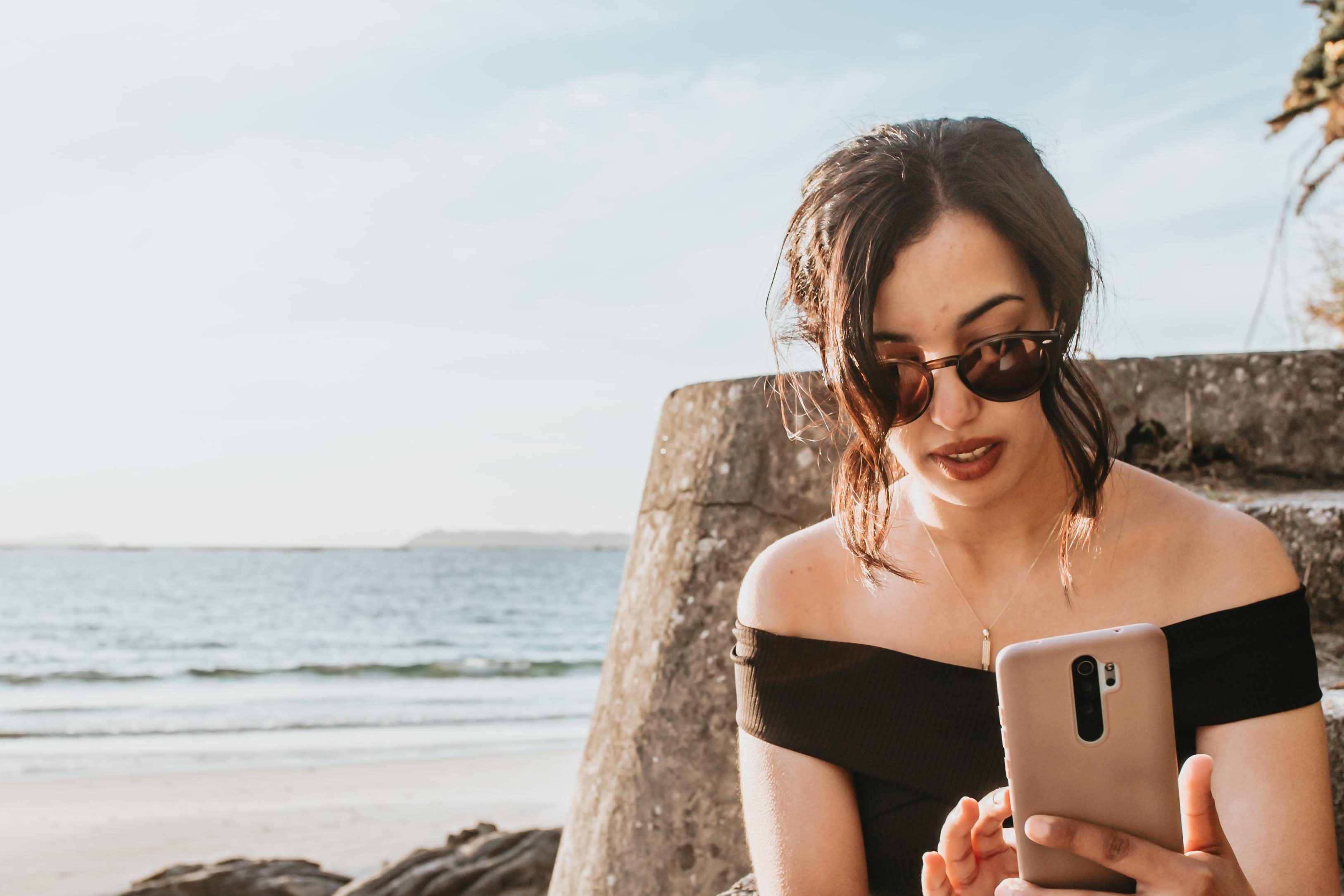 4 причины, почему вы ненавидите себя на фото — Психология