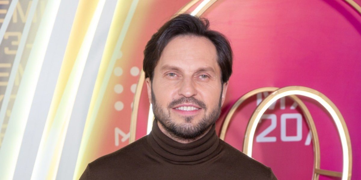 Отец Реввы: «Саша вместе с Меладзе участвовал в сборище, которое выступало против. И на Украине пел»