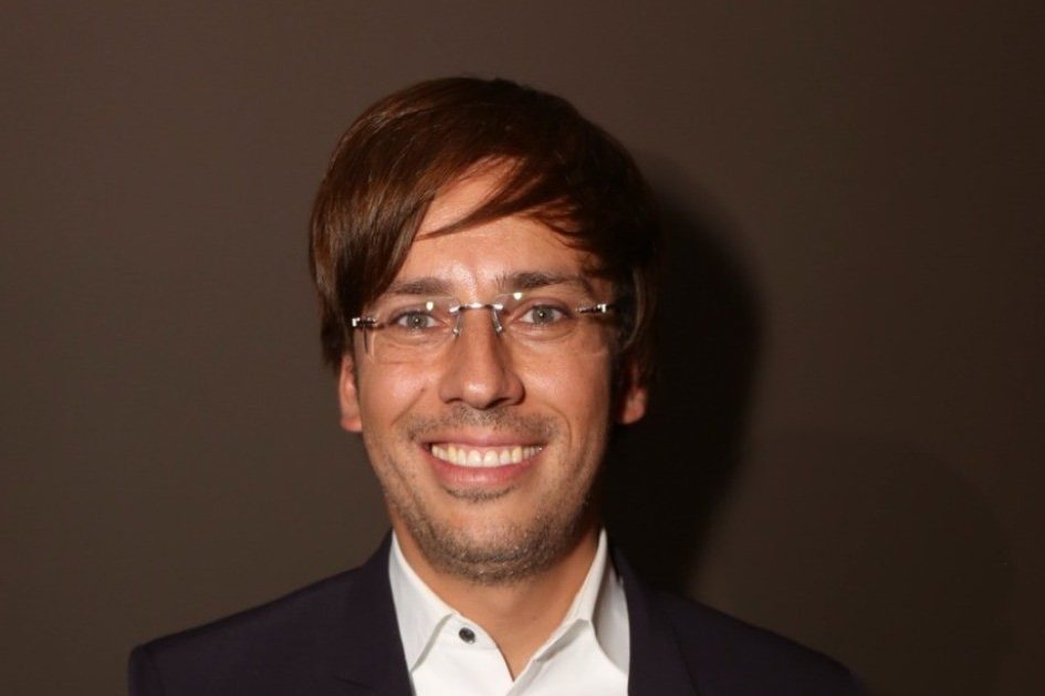 Видео с концерта Галкина в Юрмале, на котором он запретил снимать и заговорил по-латышски