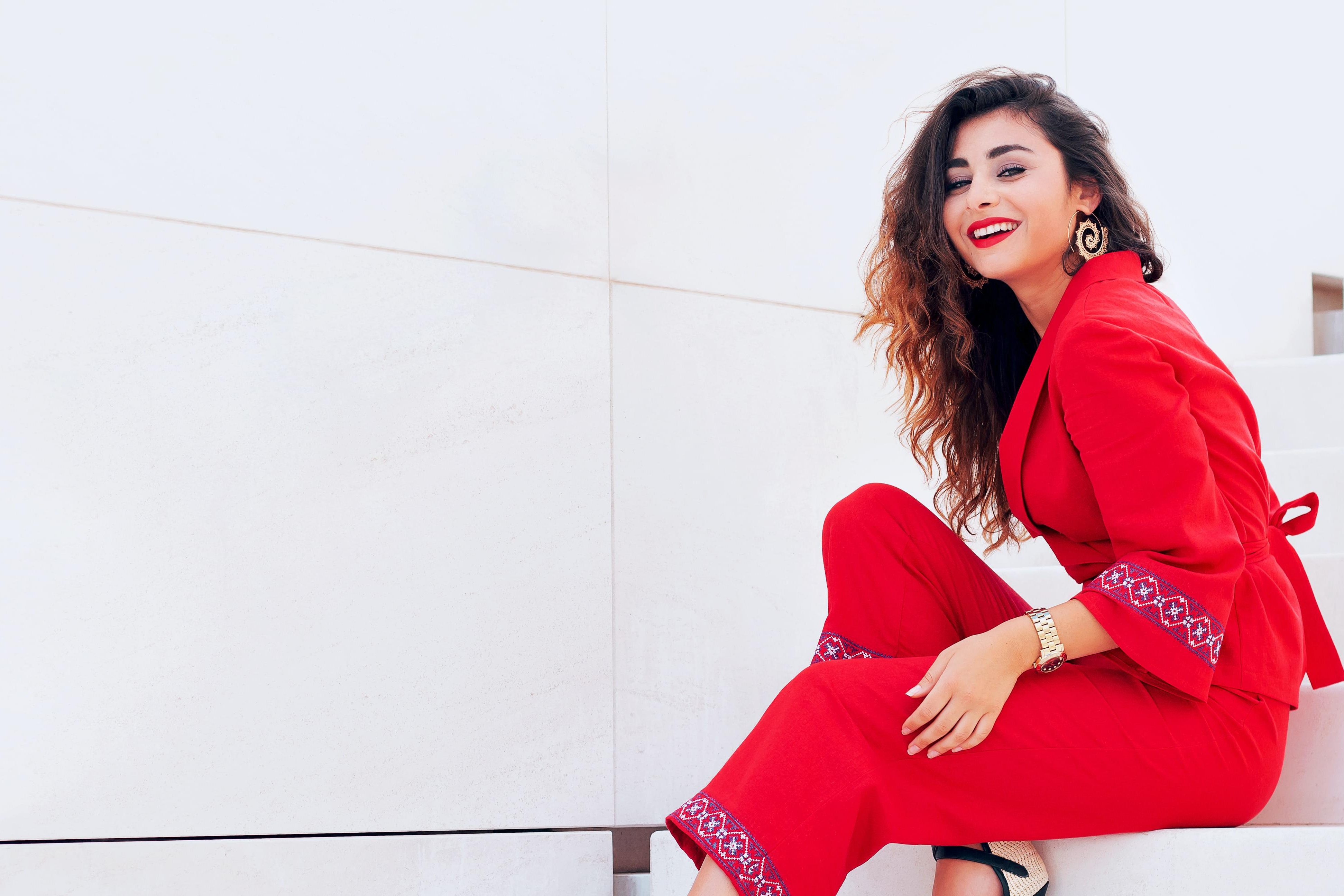 Знаки Зодиака, которым всегда идет красный цвет — Стиль жизни