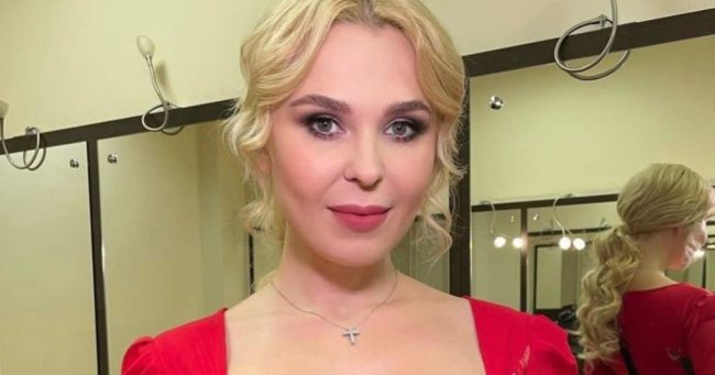 Дочь Пелагеи в комплиментах, Гоар в бриллиантах, Тодоренко покупает ношенное: соцсети звезд