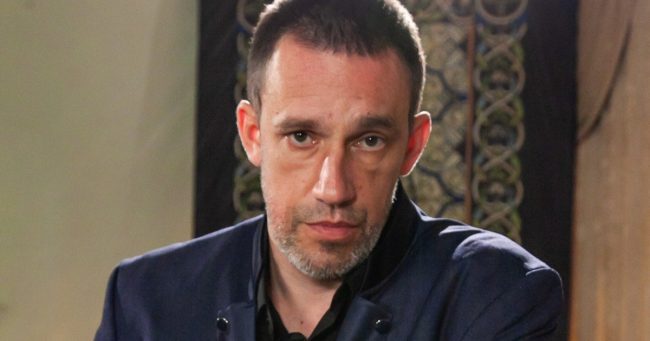 Победителя «Битвы экстрасенсов» Максима Левина отправили за решетку на три года