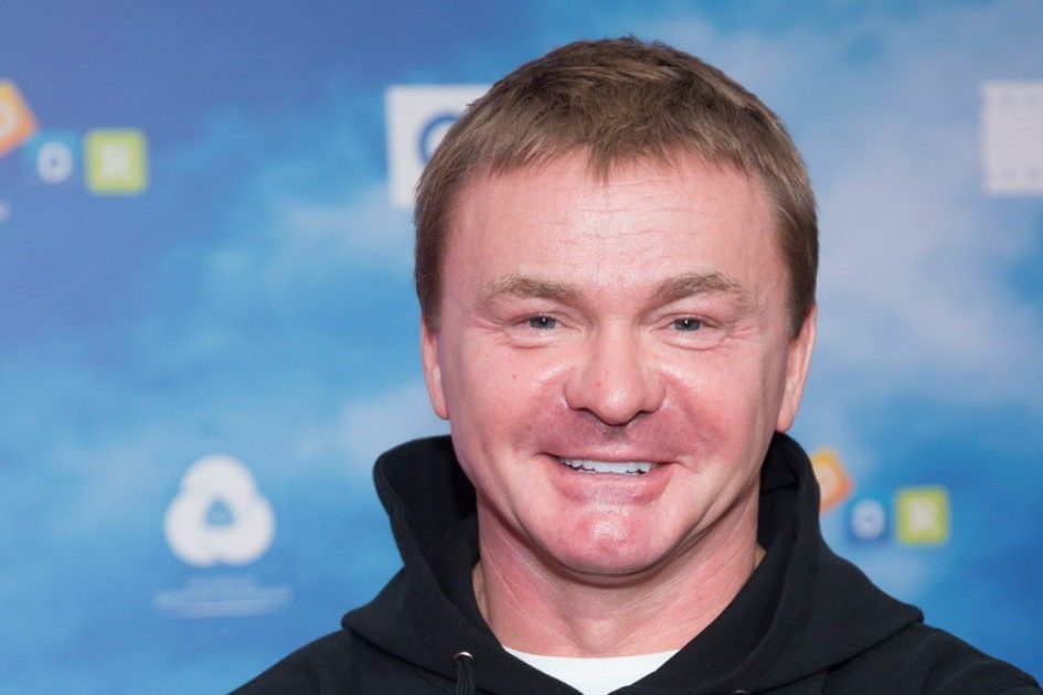 Сычев: «Сыграем с женой свадьбу, когда она будет серебряной, заодно как первую отметим»