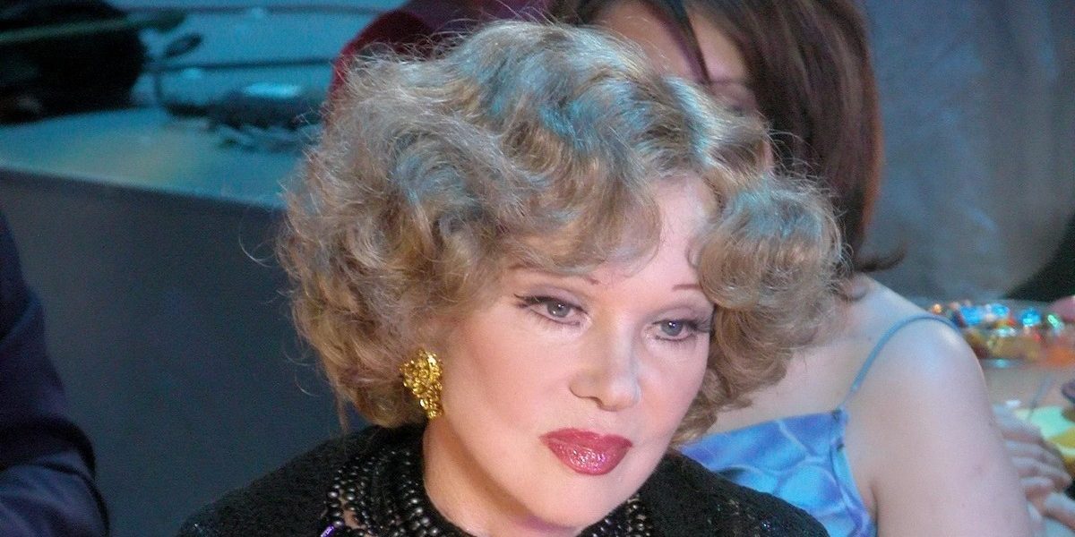 «Бомжатник!»: беременная внучка Гурченко превратила квартиру в центре Москвы в клоповник