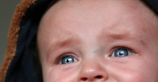 Игнорировать нельзя жалеть: как справляться с детскими истериками — Психология