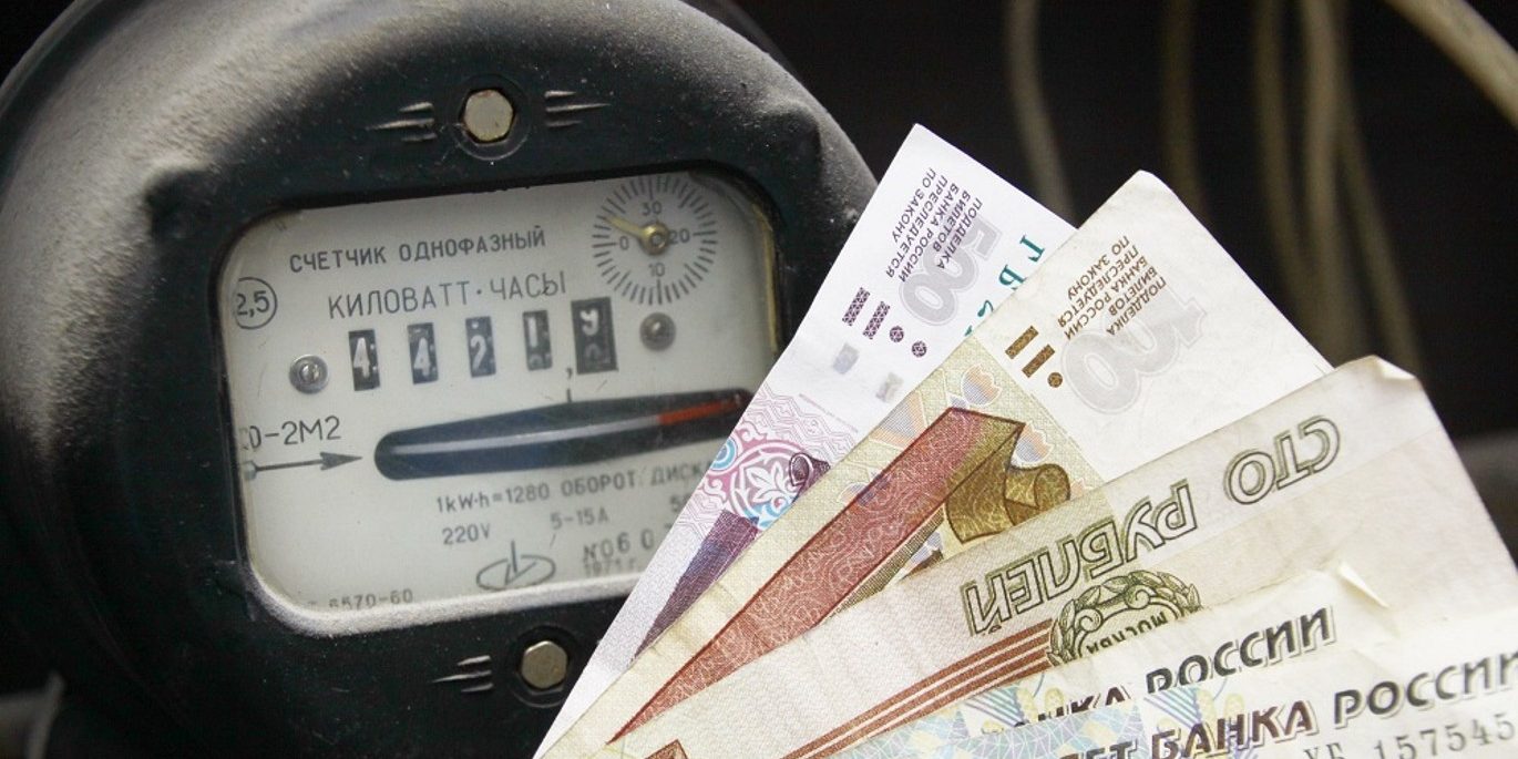 Коммунальные службы пришли в квартиру на проверку счетчиков: как реагировать, подробности :: Дни.ру