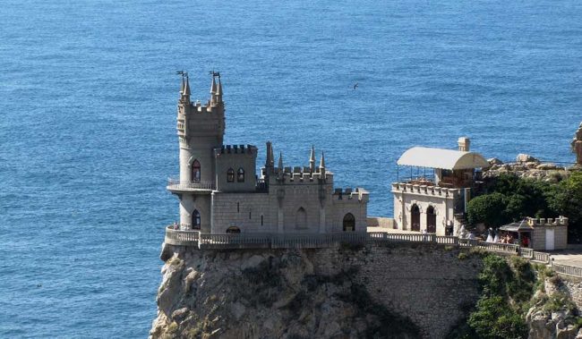 Рынок недвижимости: в Крыму рухнул спрос на аренду жилья, подробности, 2022 :: Дни.ру